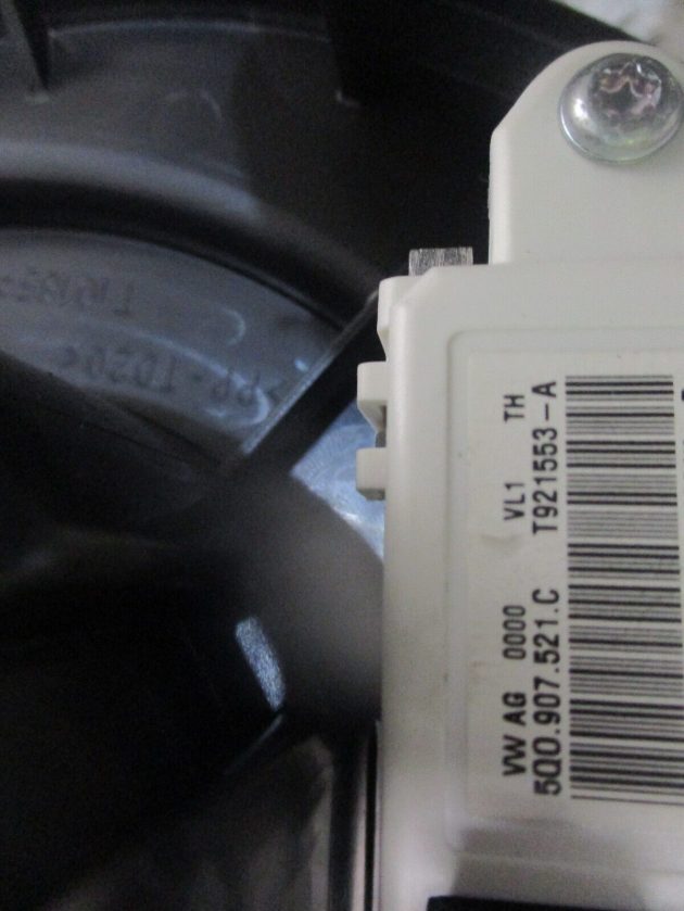 2015 GENUINE AUDI A3 8V HEATER BLOWER MOTOR FAN 5Q0907521C - Image 4