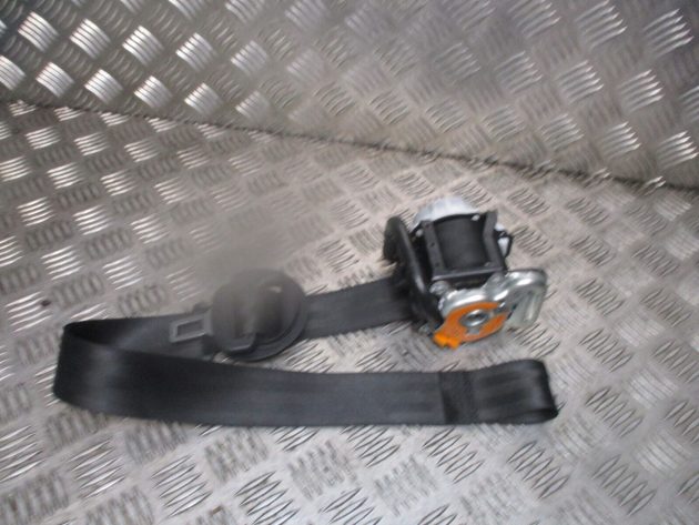 2015 GENUINE AUDI A3 8V 3DOOR FRONT RIGHT DRIVER SIDE SEAT BELT 8V3857706D