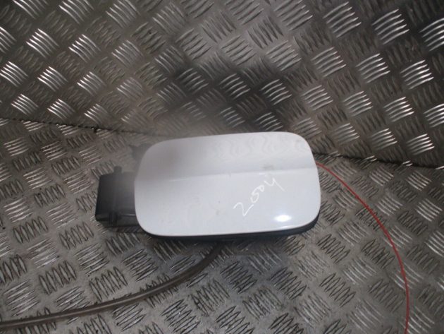 2015 GENUINE AUDI A3 8V 3DR REAR FUEL FILLER FLAP CAP COVER 8V3809906 - Image 2