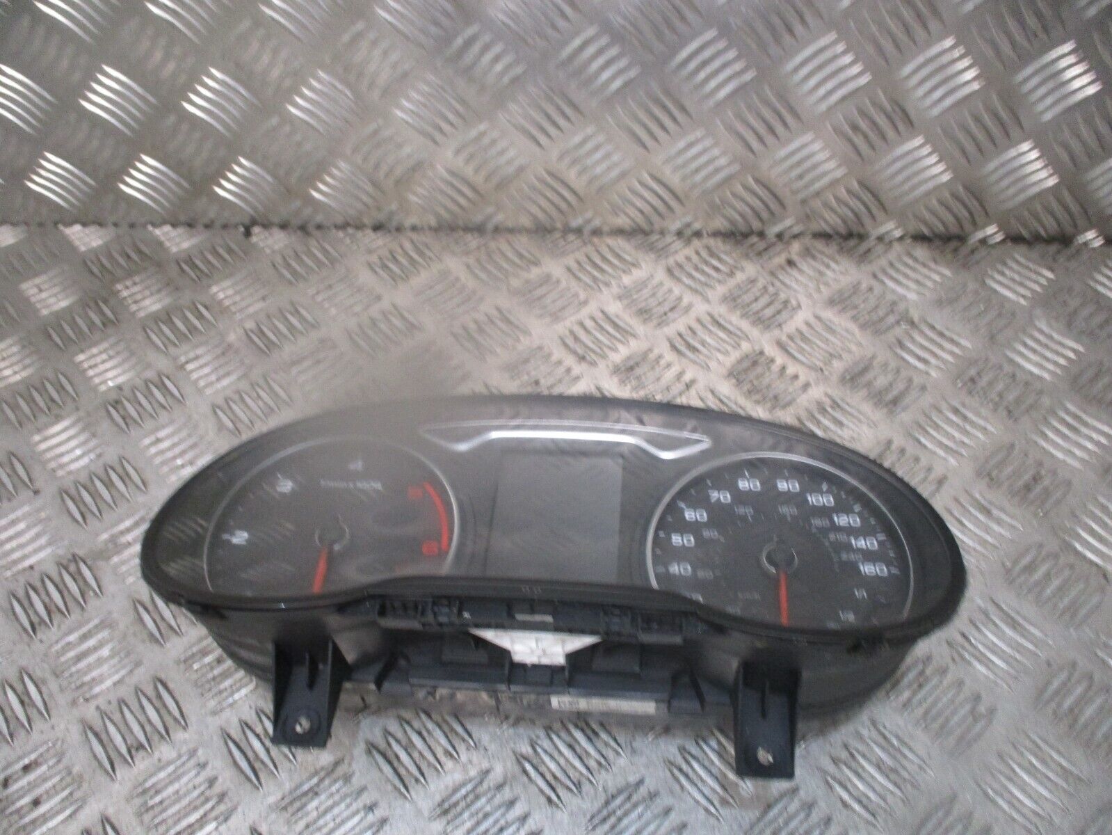 2015 GENUINE AUDI A3 8V SPEEDOMETER INSTRUMRNT CLUSTER CLOCK 8V0920971E - Image 2