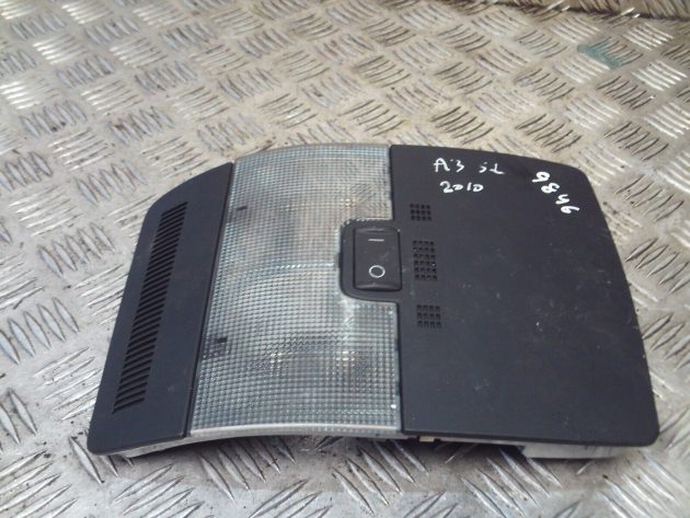 2012 GENUINE AUDI A3 8P INTERIOR READING LIGHT LAMP 8P0947135D