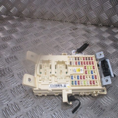 2016 GENUINE HYUNDAI I10 1.0 PETROL BCM BODY CONTROL MODULE FUSE BOX 91952-B9110