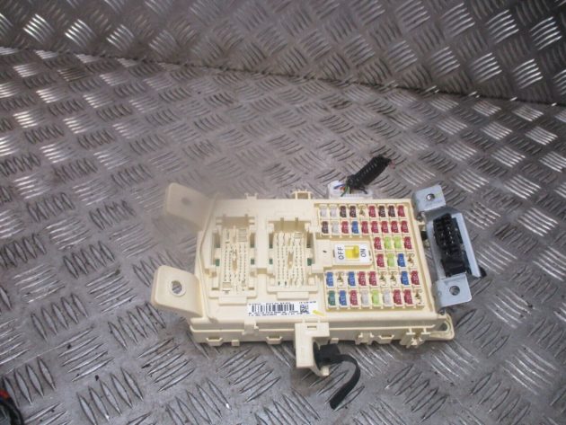 2016 GENUINE HYUNDAI I10 1.0 PETROL BCM BODY CONTROL MODULE FUSE BOX 91952-B9110