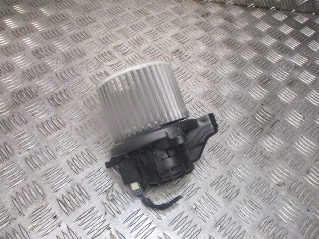 2016 GENUINE HYUNDAI I10 HEATER BLOWER FAN MOTOR 97113-B4000 - Image 3