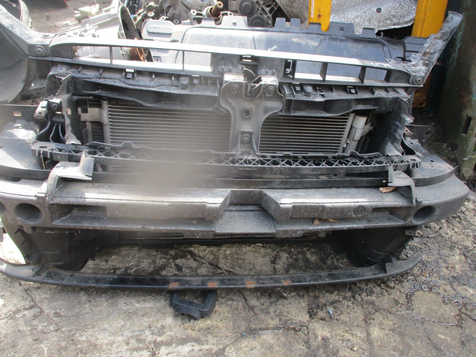 2015 GENUINE VW GOLF MK7 1.6TDI FRONT COMPLETE RAD PACK RADIATOR 5Q0121251EC - Image 2