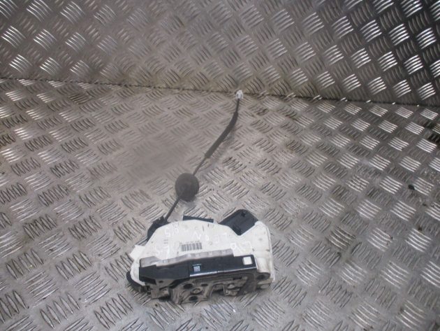 2014 GENUINE SEAT LEON FRONT LEFT PASSENGER SIDE DOOR LOCK MECHANISM 5K2837015D - Image 2