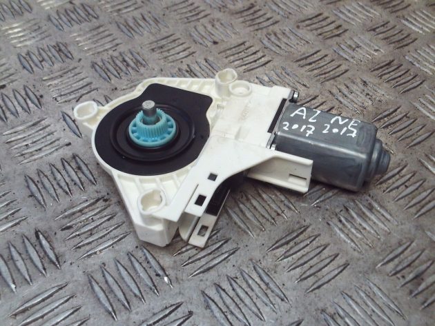 2017 GENUINE AUDI A1 FRONT LEFT PASSENGER SIDE WINDOW MOTOR 8K0959801C - Image 3