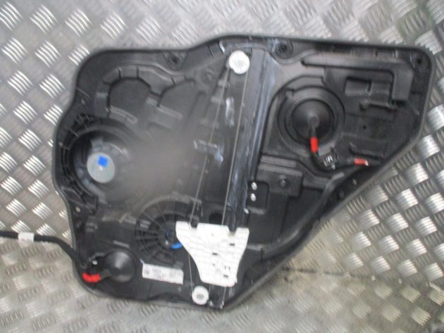 2019 GENUINE HYUNDAI IQNIQ REAR LEFT PASSENGER SIDE WINDOW REGULATOR 83470G2010 - Image 3