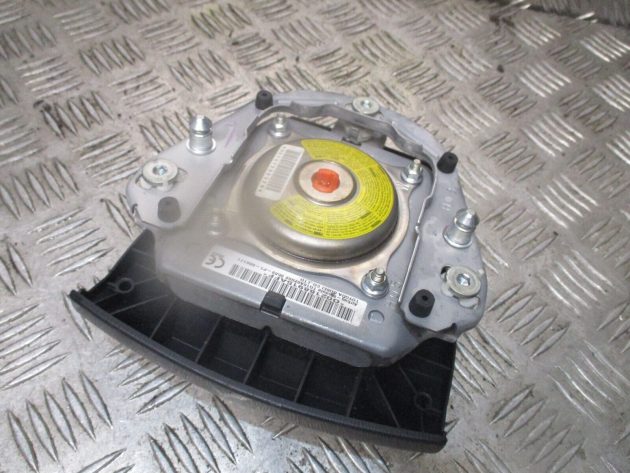 2015 GENUINE TOYOTA PRIUS HYBRID FRONT DRIVERS STEERING WHEEL BAG - Image 3