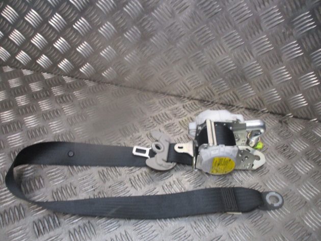 2015 GENUINE TOYOTA PRIUS HYBRID FRONT LEFT PASSENGER SIDE SEAT BELT - Image 2
