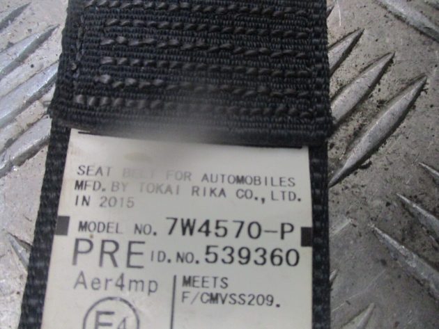 2015 GENUINE TOYOTA PRIUS HYBRID FRONT LEFT PASSENGER SIDE SEAT BELT - Image 3
