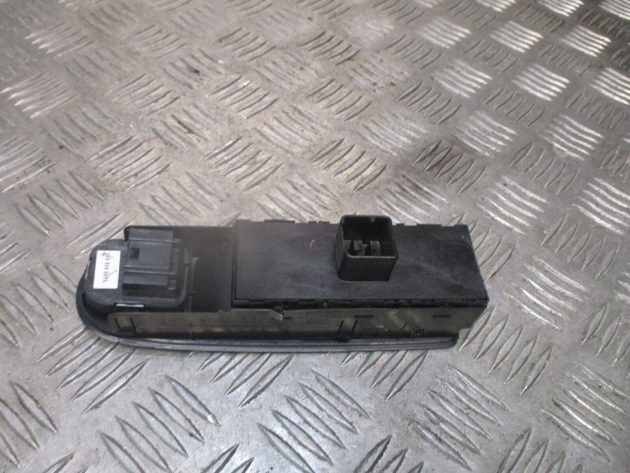 2013 GENUINE VW PASSAT B7 FRONT RIGHT DRIVER SIDE WINDOW SWITCH 1K4959857B - Image 3