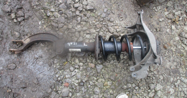 2012 GENUINE AUDI A4 FRONT LEFT PASSENGER SIDE SHOCK ABSORBER SHOCKER 8K0031CB
