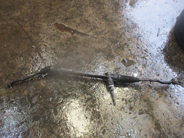 2012 GENUINE TOYOTA PRIUS 1.8 HYBRID STEERING RACK - Image 2
