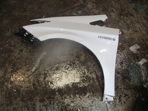 2012 GENUINE TOYOTA PRIUS FRONT LEFT PASSENGER SIDE WING FENDER NSF - Image 2