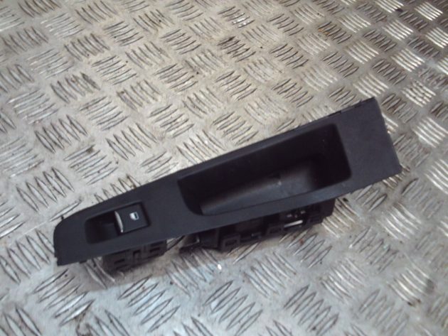2020 GENUINE FORD PUMA REAR LEFT PASSENGER SIDE WINDOW SWITCH H1BT-14529-AB