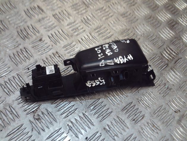 2020 GENUINE FORD PUMA REAR LEFT PASSENGER SIDE WINDOW SWITCH H1BT-14529-AB - Image 3