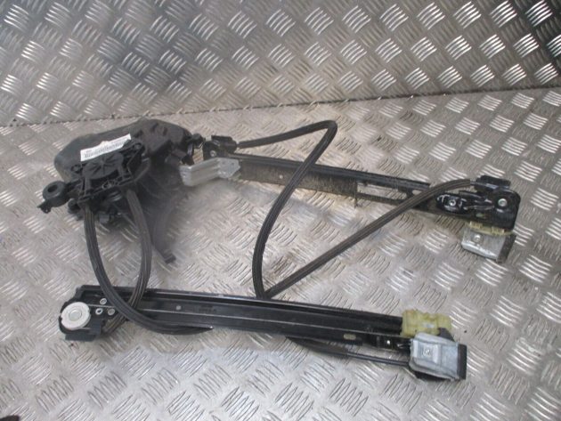 2012 SKODA FABIA FRONT RIGHT DRIVER SIDE WINDOW REGULATER MOTOR 6R0959802M - Image 2