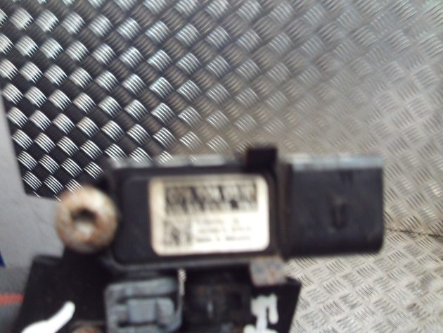 2012 GENUINE VW AUDI SEAT SKODA DPF DIFFERENTIAL PRESSURE SENSOR 076906051B - Image 3