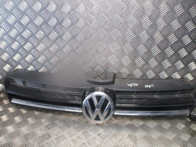 2015 GENUINE VW GOLF MK7 FRONT BUMPER UPPER RADIATOR GRILL 5G0853653E