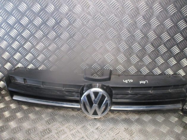 2015 GENUINE VW GOLF MK7 FRONT BUMPER UPPER RADIATOR GRILL 5G0853653E - Image 3