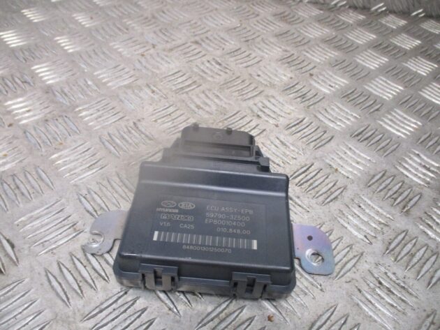 2013 GENUINE HYUNDAI I40 PARKING BRAKE CONTROL MODULE UNIT 59790-3Z500