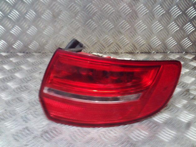 2012 GENUINE AUDI A3 8P REAR RIGHT DRIVER SIDE TAILLIGHT LAMP 8P4945096E