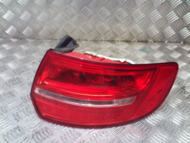 2012 GENUINE AUDI A3 8P REAR RIGHT DRIVER SIDE TAILLIGHT LAMP 8P4945096E - Image 2