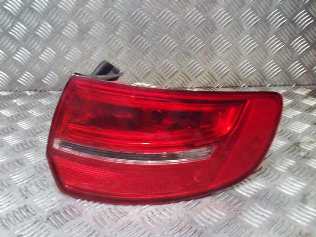 2012 GENUINE AUDI A3 8P REAR RIGHT DRIVER SIDE TAILLIGHT LAMP 8P4945096E - Image 3