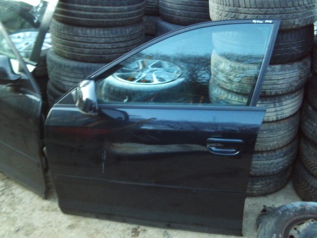2012 GENUINE AUDI A3 8P FRONT LEFT PASSENGER SIDE BARE SHELL DOOR NSF - Image 2