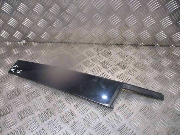 2019 GENUINE AUDI A3 8V FRONT RIGHT DRIVER SIDE DOOR PILLAR TRIM 8V4837902
