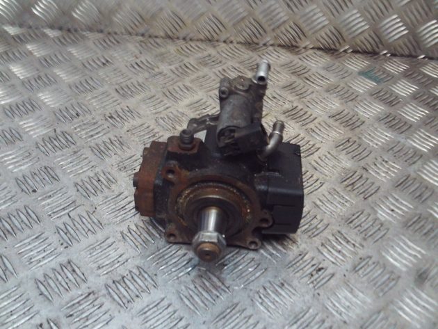 2012 VW GOLF MK6 5K 1.6 TDI DIESEL CAYE HIGH PRESSURE INJECTOR PUMP 03L130755AL - Image 3