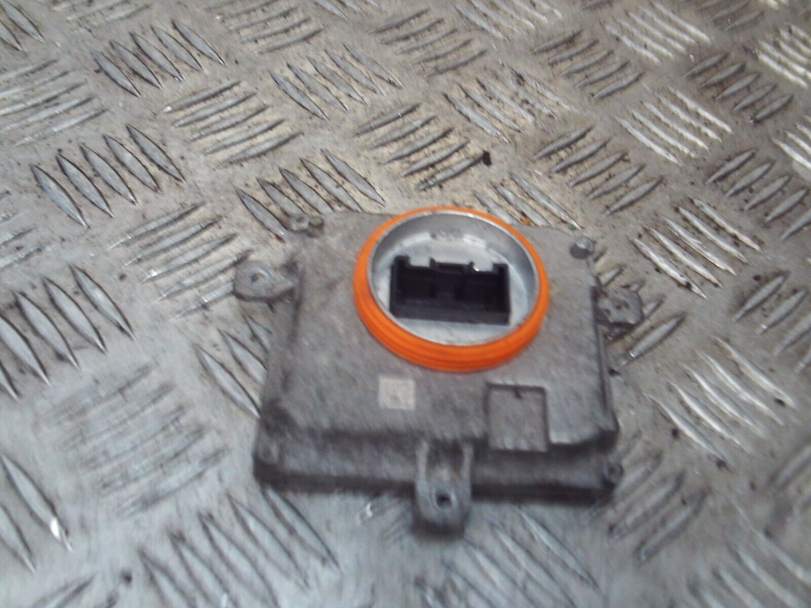 2015 GENUINE AUDI SKODA DAY TIME RUNNING LIGHT 4G0907397R - Image 3