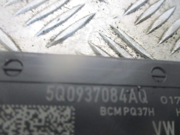 2014 GENUINE AUDI A3 8V BCM BODY CONTROL MODULE UNIT 5Q0937084AQ - Image 2