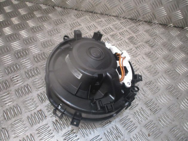 2014 GENUINE AUDI A3 8V HEATER BLOWER MOTOR FAN 5Q0907521C - Image 3