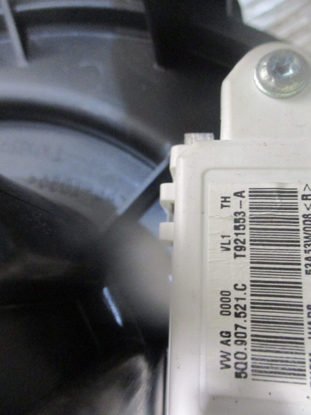 2014 GENUINE AUDI A3 8V HEATER BLOWER MOTOR FAN 5Q0907521C - Image 4
