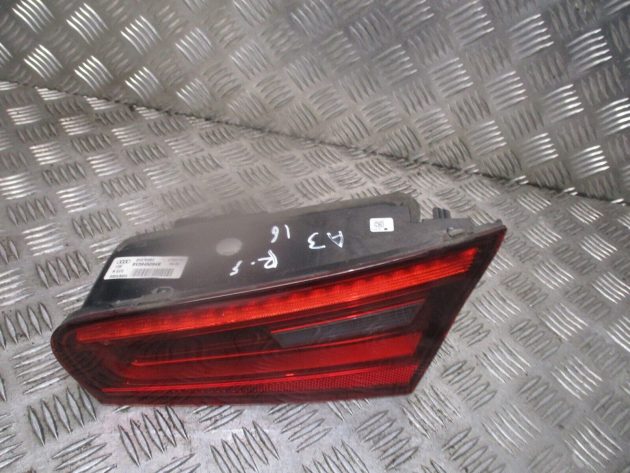 2014 AUDI A3 8V 3DR REAR RIGHT DRIVER SIDE INNER TAILLIGHT LAMP 8V3945094B