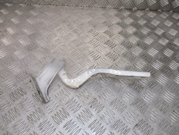 2013 GENUINE SEAT LEON FRONT RIGHT DRIVER SIDE BONNET HINGE 5F0823302A - Image 3
