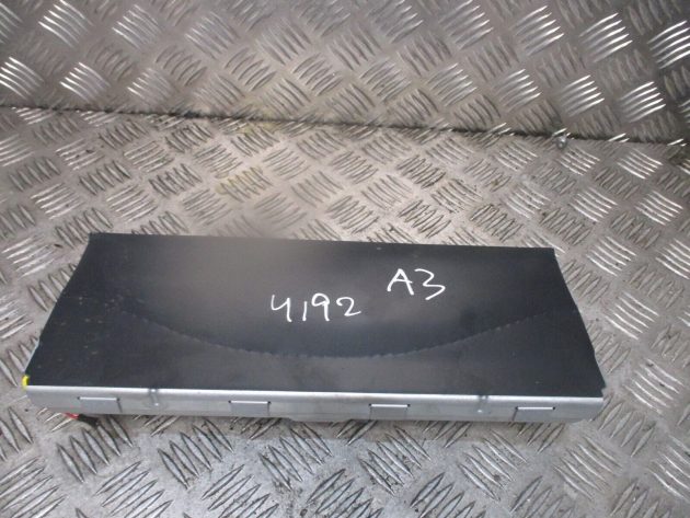 2013 GENUINE AUDI A3 8V FRONT RIGHT DRIVER SIDE KNEE BAG 8V2880841A - Image 2
