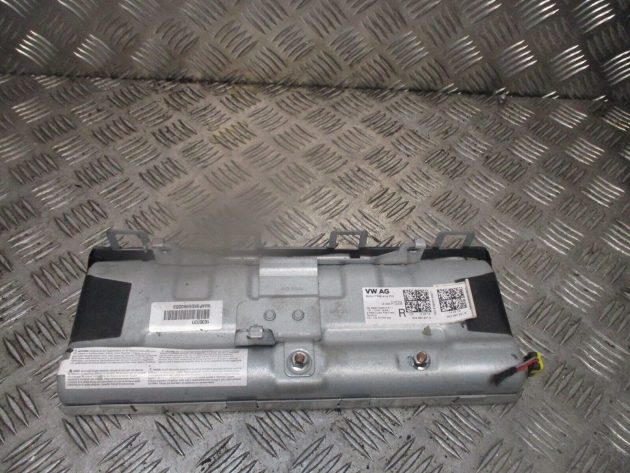 2013 GENUINE AUDI A3 8V FRONT RIGHT DRIVER SIDE KNEE BAG 8V2880841A - Image 3