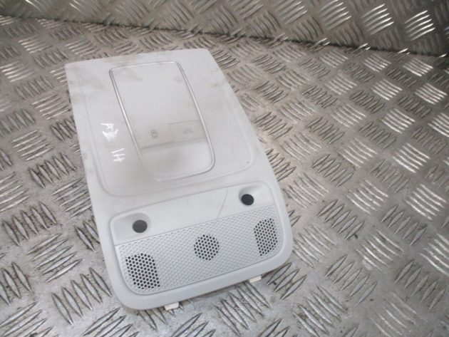 2014 GENUINE AUDI A3 8V FRONT INTERIOR ROOF READING LIGHT LAMP 8V0947135A