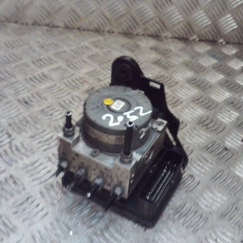 2015 GENUINE AUDI A3 8V ABS PUMP CONTROL UNIT MODULE 5Q0614517AR