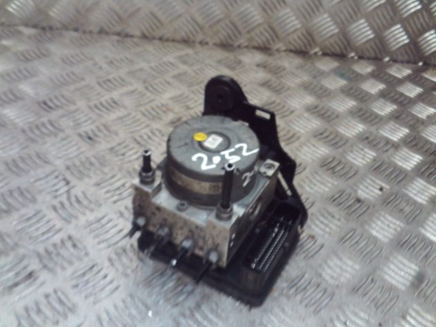 2015 GENUINE AUDI A3 8V ABS PUMP CONTROL UNIT MODULE 5Q0614517AR