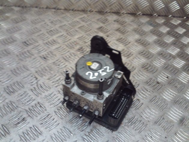 2015 GENUINE AUDI A3 8V ABS PUMP CONTROL UNIT MODULE 5Q0614517AR - Image 3