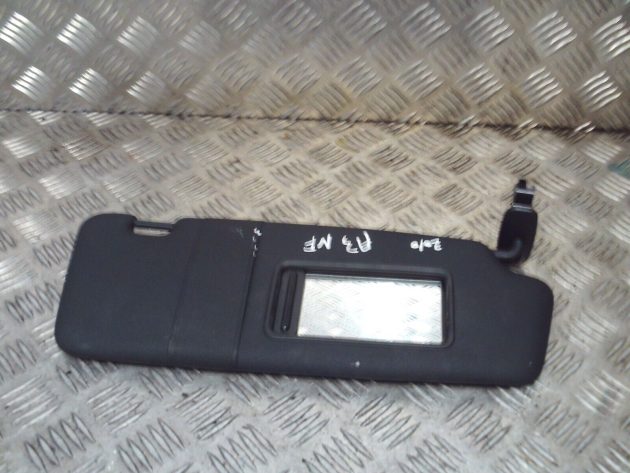 2012 GENUINE AUDI A3 8P FRONT RIGHT DRIVER SIDE SUNVISOR 8P2857552