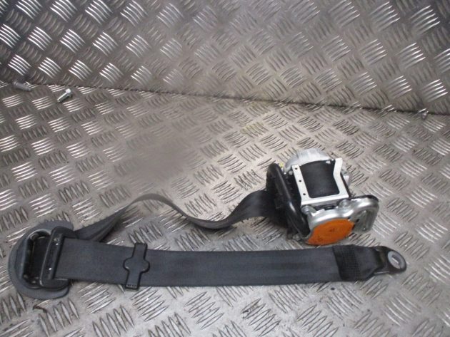 2013 GENUINE AUDI A3 8V FRONT RIGHT DRIVER SIDE SEAT BELT 8V5857706E - Image 3