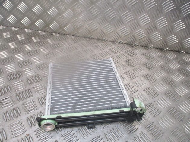 2014 GENUINE AUDI A3 8V VALEO HEATER MATRIX RADIATOR 5Q0819031