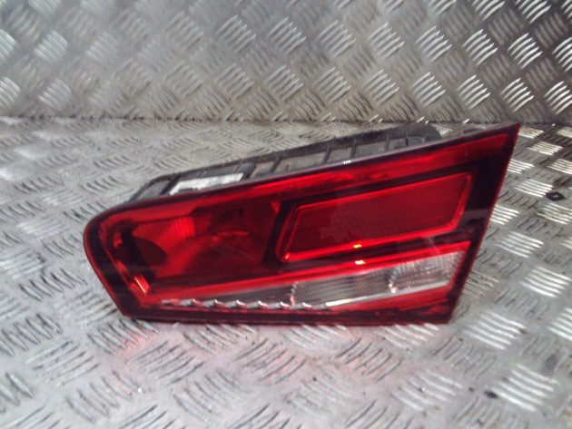 2015 AUDI A3 8V 3DR INNER REAR RIGHT DRIVER SIDE TAILLIGHT LAMP 8V3945076 OEM