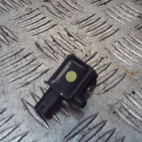 2015 GENUINE AUDI A3 8V CRASH IMAPCT SENSOR 5Q0959851B