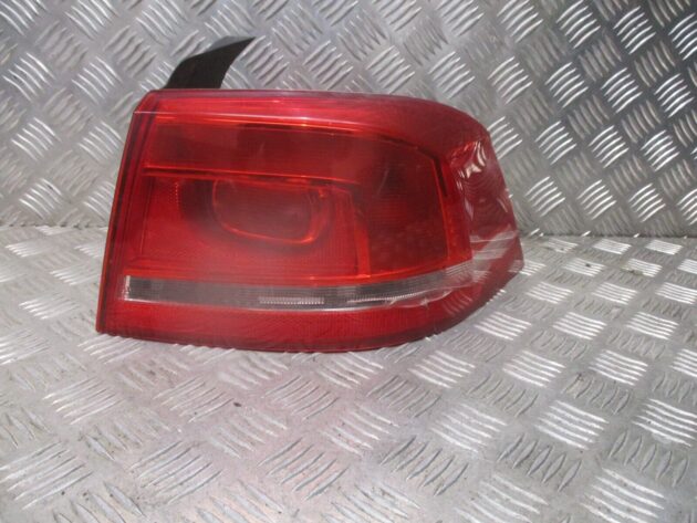 2014 VW PASSAT B7 SALOON REAR RIGHT DRIVER SIDE TAILLIGHT LAMP 3AE945096F OEM - Image 2